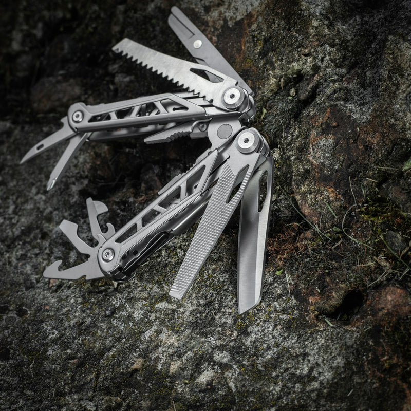 Load image into Gallery viewer, M‑Tac Multitool Type 3
