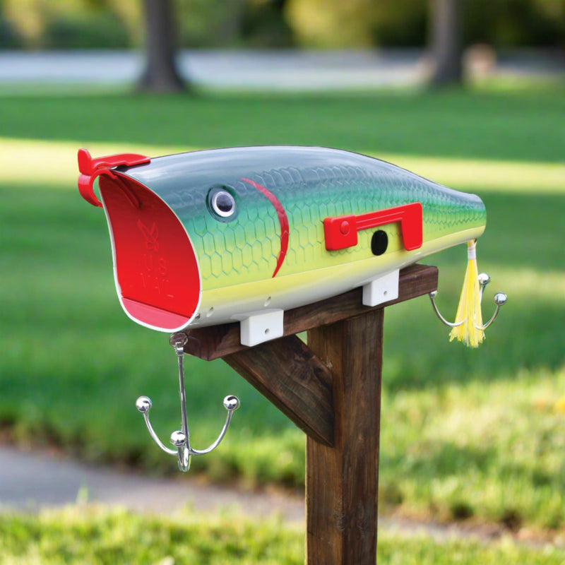 Load image into Gallery viewer, Mailbox-Green Shad Lure V2
