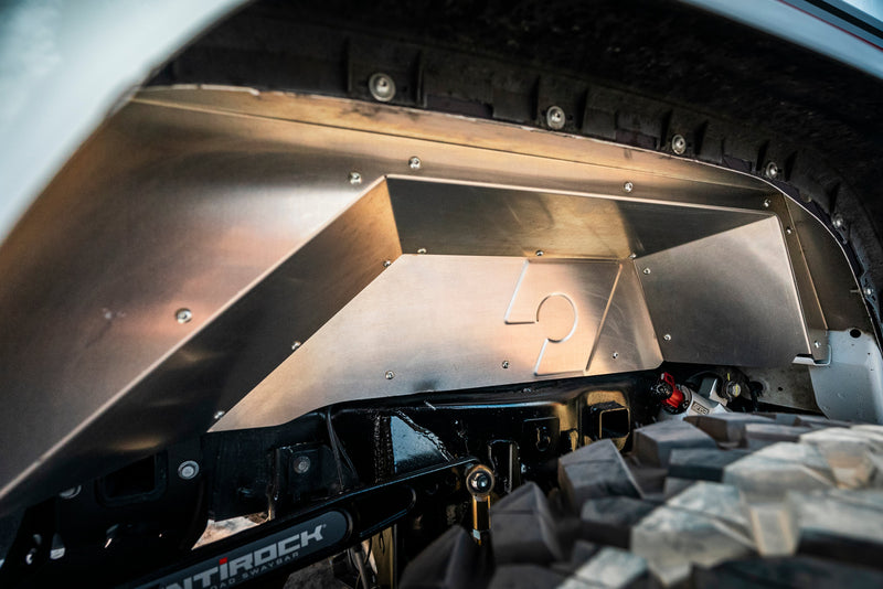 Load image into Gallery viewer, JT Gladiator Rear Inner Fenders
