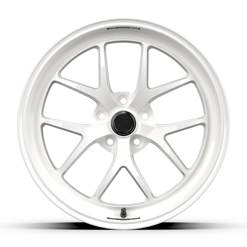 fifteen52 Sector RSR 19x9.5 5x114.3 38mm ET 73.1mm Center Bore Rally White
