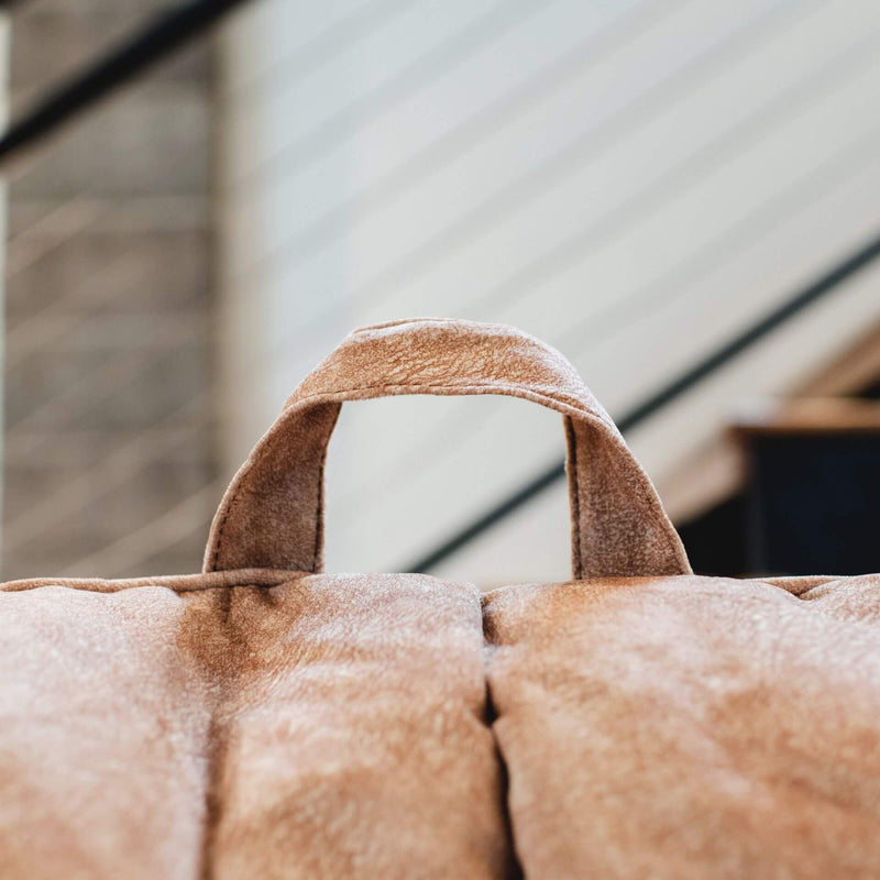 Load image into Gallery viewer, Hug
