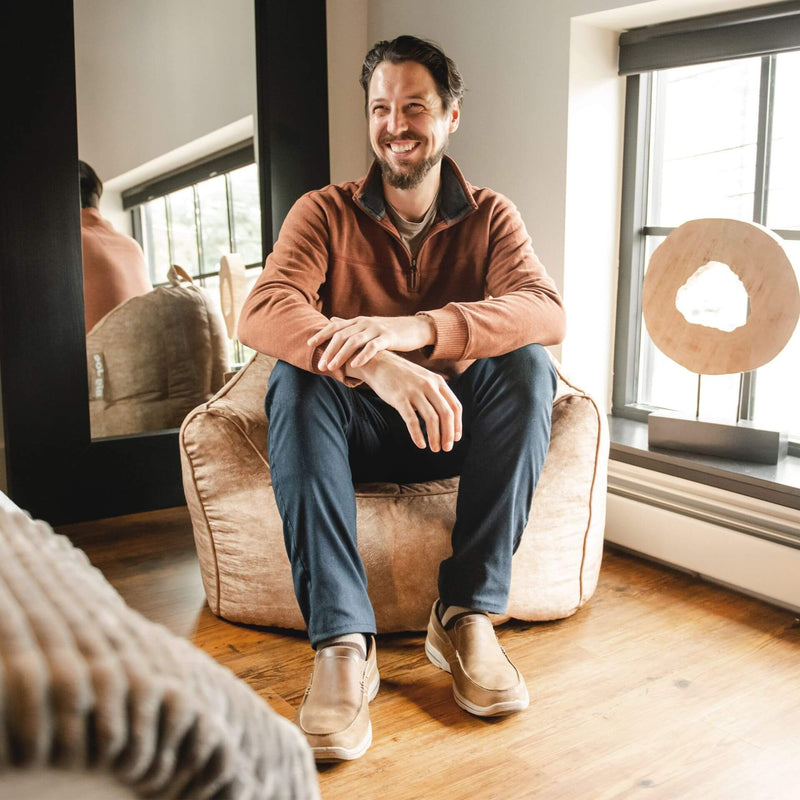 Load image into Gallery viewer, Hug
