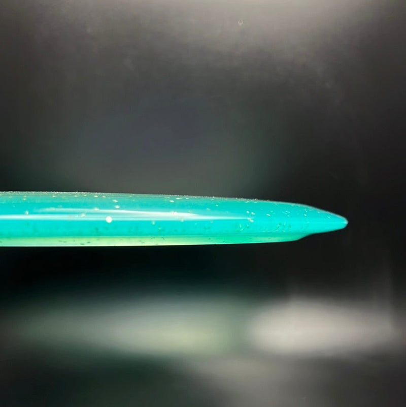 Load image into Gallery viewer, Quartz Cervini - First Run - DM Exclusive
