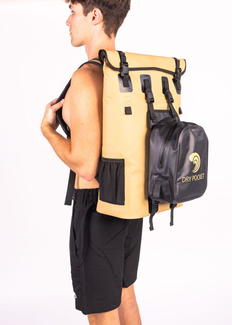 Load image into Gallery viewer, Waterproof Floating Backpack Cooler With Dry Bag
