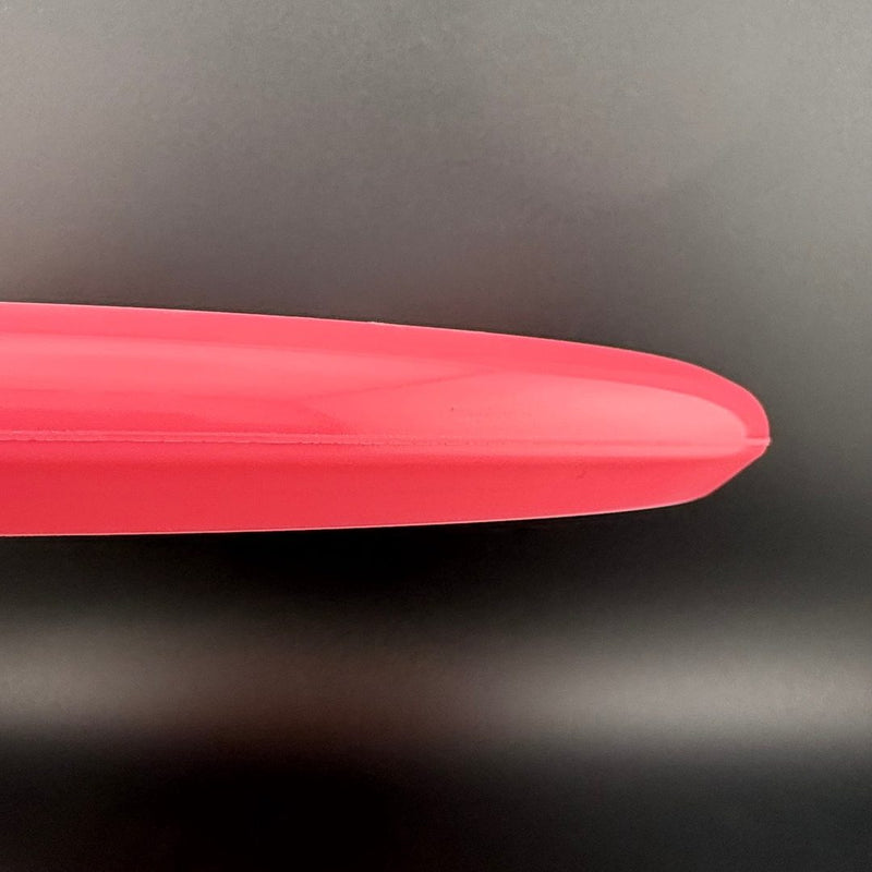 Load image into Gallery viewer, Proto Glow Halo Star Aviar3 - Eveliina Salonen 2025 Tour Series
