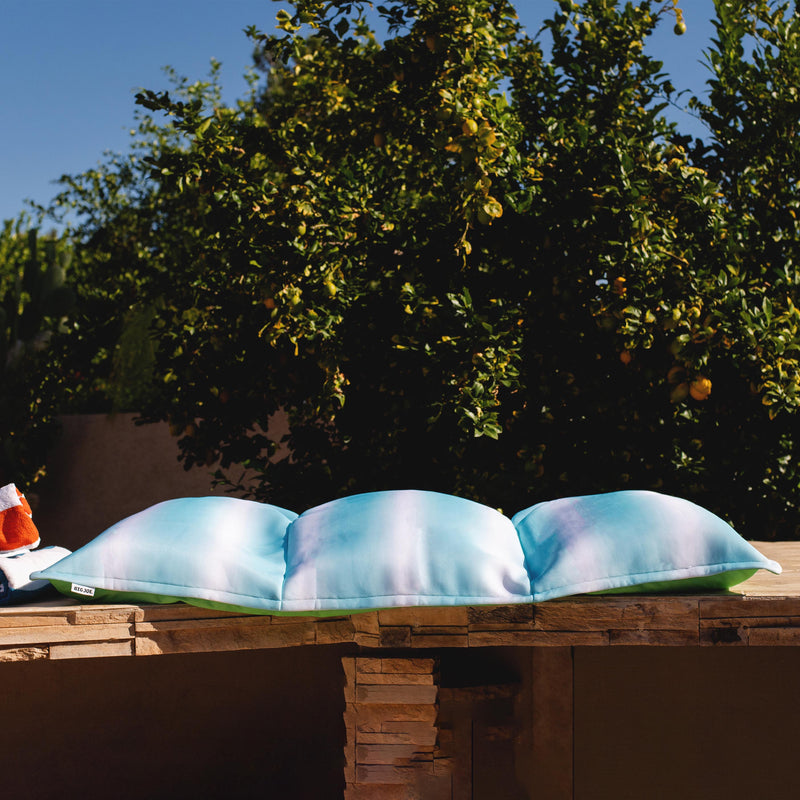 Load image into Gallery viewer, Lagoon Lounger
