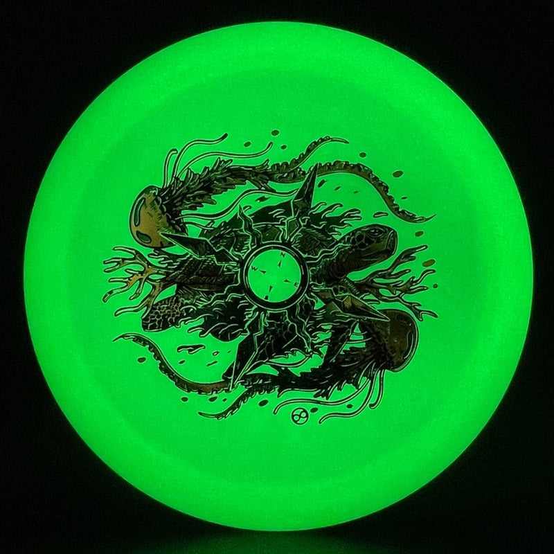 Load image into Gallery viewer, Color Glow Requiem - Turtle Navigator
