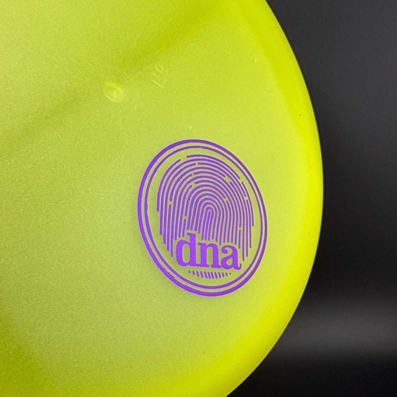 Load image into Gallery viewer, Color Glow C-Line Tactic - dna Series
