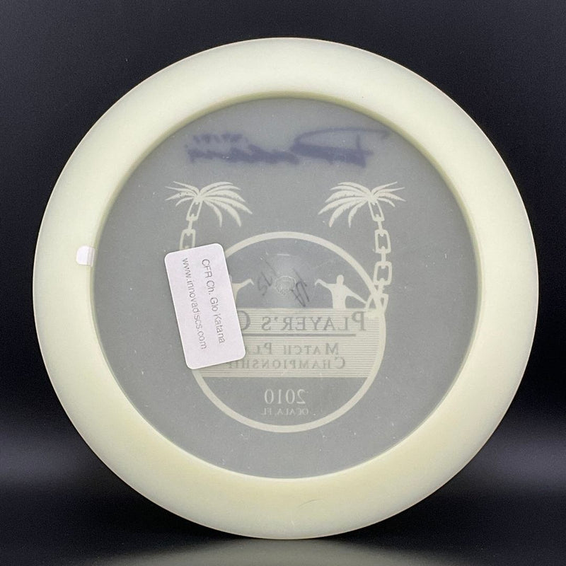 Load image into Gallery viewer, Champion Glow Katana *Signed* - 2010 Player's Cup - Paul Ulibarri

