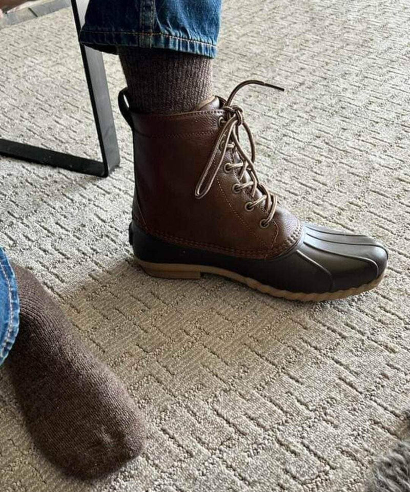 Load image into Gallery viewer, 100% Alpaca American Traveler Socks
