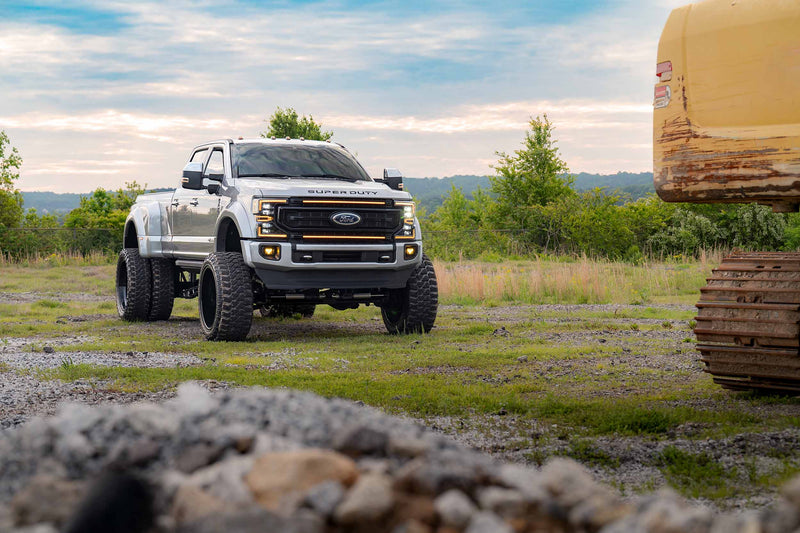 Load image into Gallery viewer, XBG LED Grille: Ford Super Duty (20-22 / Black / Amber DRL)
