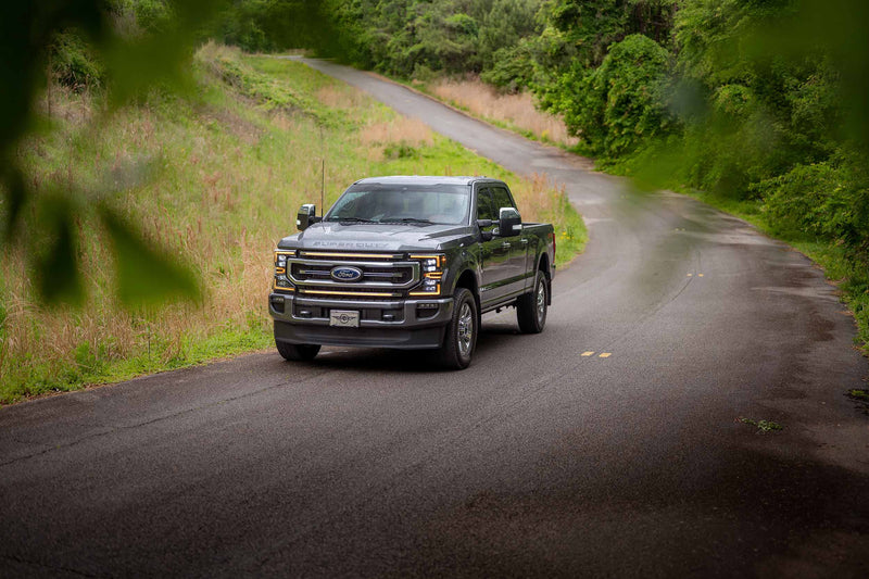 Load image into Gallery viewer, XBG LED Grille: Ford Super Duty (20-22 / Chrome / Amber DRL)
