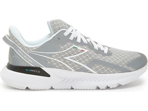 Women's Diadora Mythos Blushield Volo 3, Silver/White, 7 B Medium - Skoutley Outdoors LLC