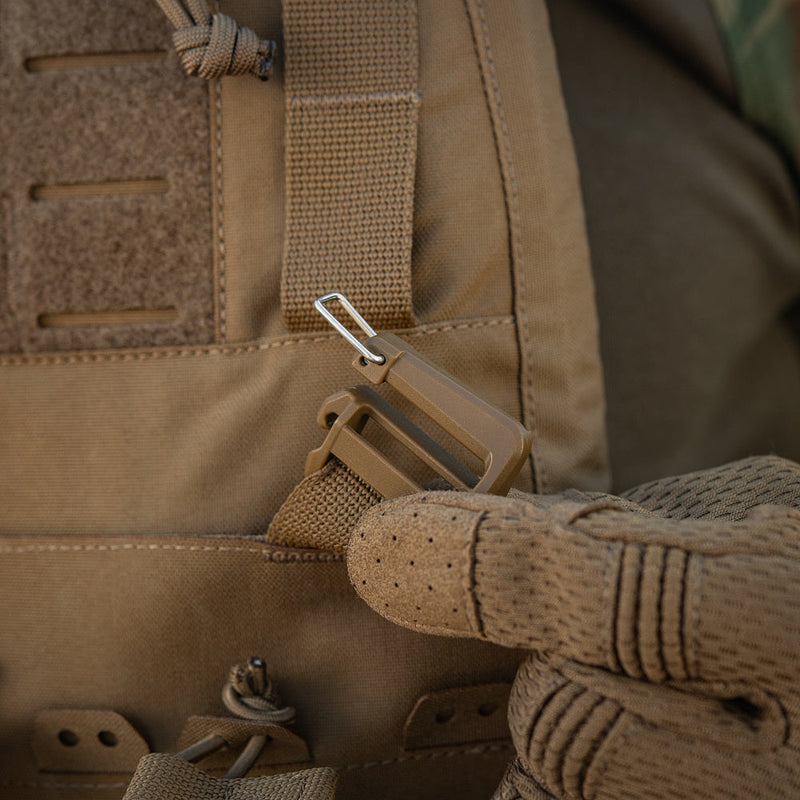 Load image into Gallery viewer, M-Tac Front Panel for Plate Carrier Cuirass QRS (4 Magazine)
