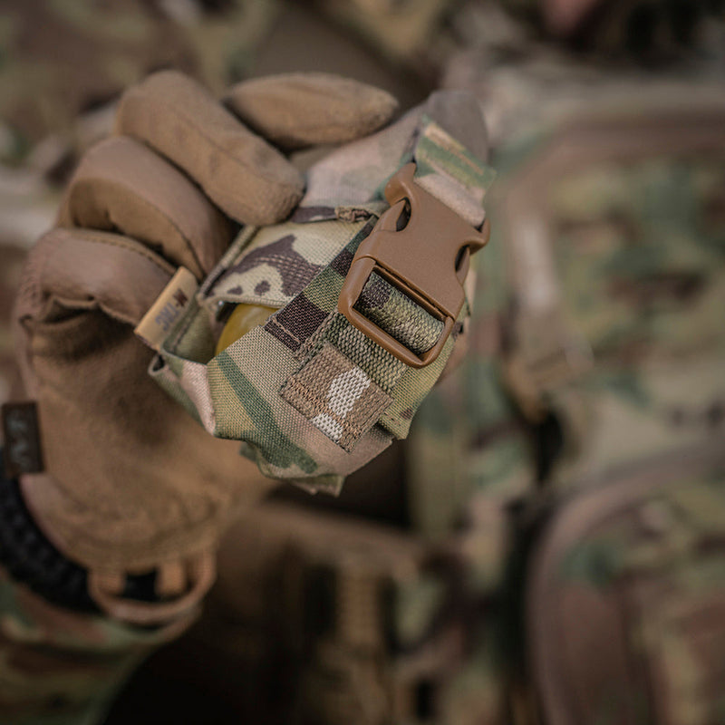 Load image into Gallery viewer, M-Tac Case Grenade Closed
