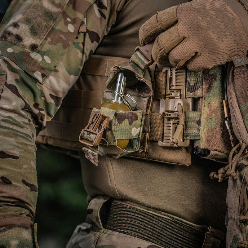 Load image into Gallery viewer, M-Tac Case Grenade Closed
