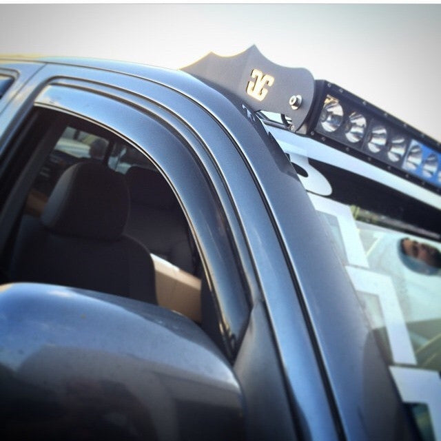 Load image into Gallery viewer, 2005+ Tacoma Curved 50&quot; LED Light Bar Roof Mounts
