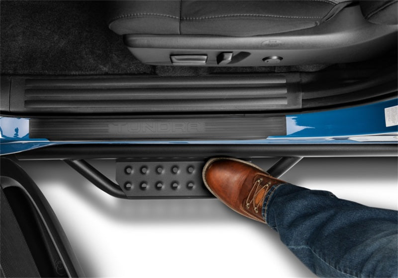 Load image into Gallery viewer, N-Fab RS Nerf Step 15-19 Ford F-150 / 17-20 Ford Superduty Crew Cab - Cab Length - Tex. Black
