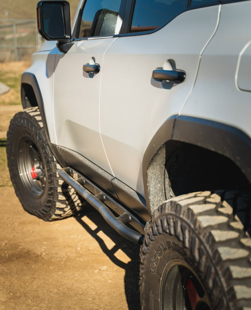 Load image into Gallery viewer, CAtuned Toyota Land Cruiser Rock Sliders
