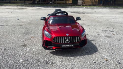 12V Remote Control Ride-On Cars for Kids: The Ultimate Toy for Fun and Adventure!