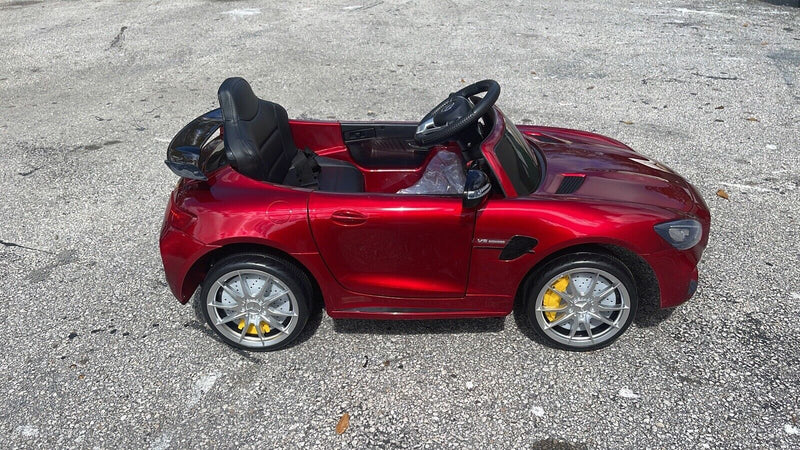 Load image into Gallery viewer, 12V Remote Control Ride-On Cars for Kids: The Ultimate Toy for Fun and Adventure!
