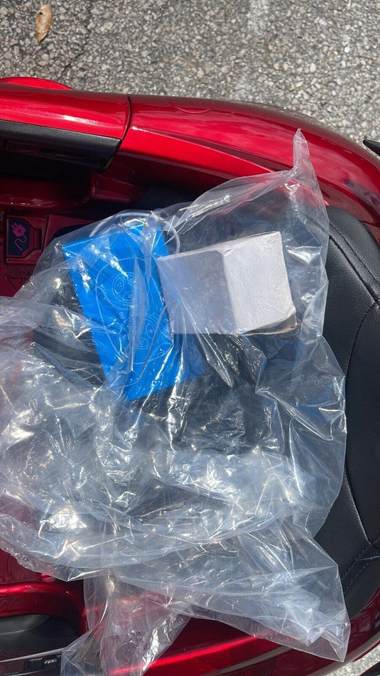 12V Remote Control Ride-On Cars for Kids: The Ultimate Toy for Fun and Adventure!