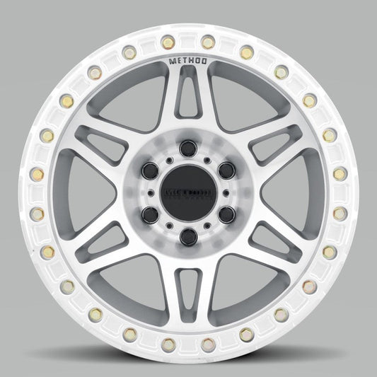 Method MR106 Beadlock 17x9 -44mm Offset 5x5 71.5mm CB Machined/Clear Coat w/BH-H24125 Wheel