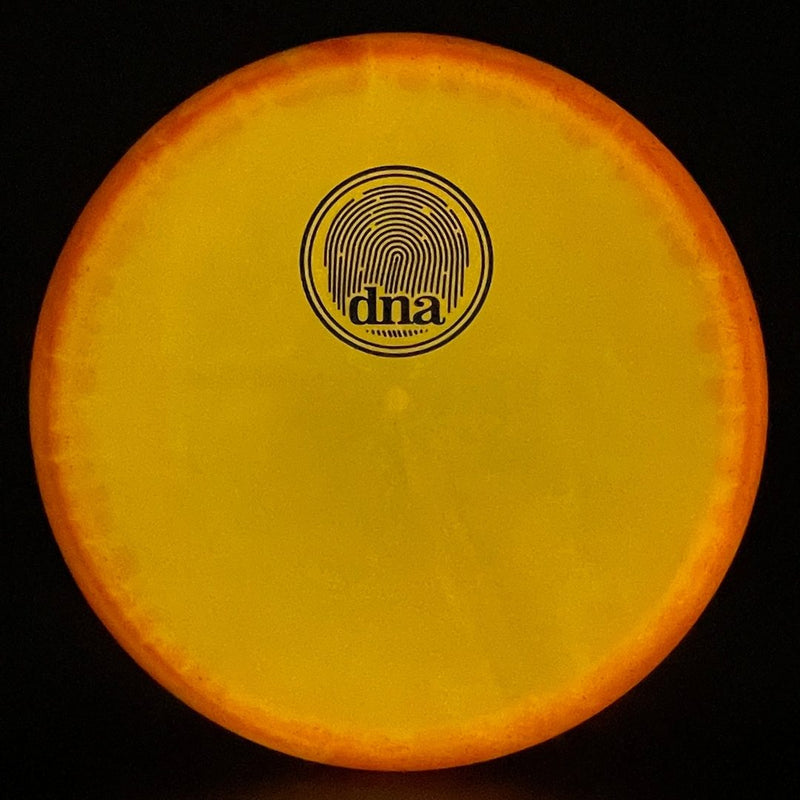 Load image into Gallery viewer, Color Glow Metal Flake Horizon C-Line MD1 - Colten Montgomery dna

