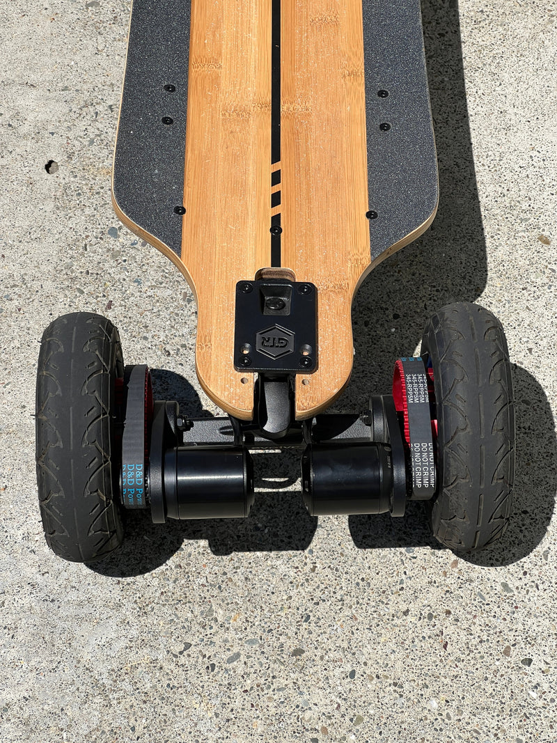 Load image into Gallery viewer, XCELL axle sleeves for Evolve GTR and Hadean Eskate

