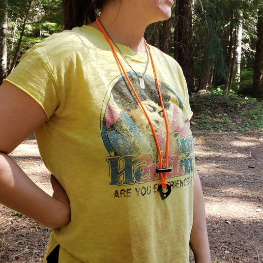 Emergency Fire Starter Necklace - Lightweight Mini Ferro Rod with Steel Claw Striker & Neck Lanyard