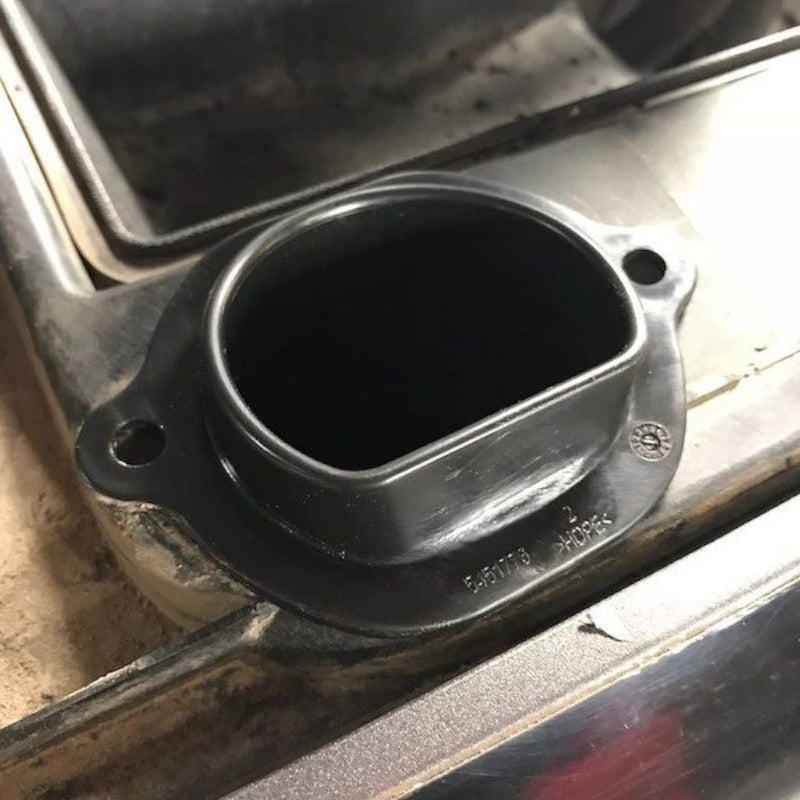 Load image into Gallery viewer, Aftermarket Assassins Clutch Breather for 2016+ Polaris RZR XP Turbo
