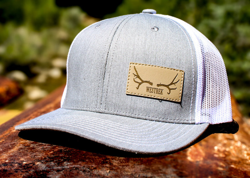 Load image into Gallery viewer, Heather Grey/white with tan patch
