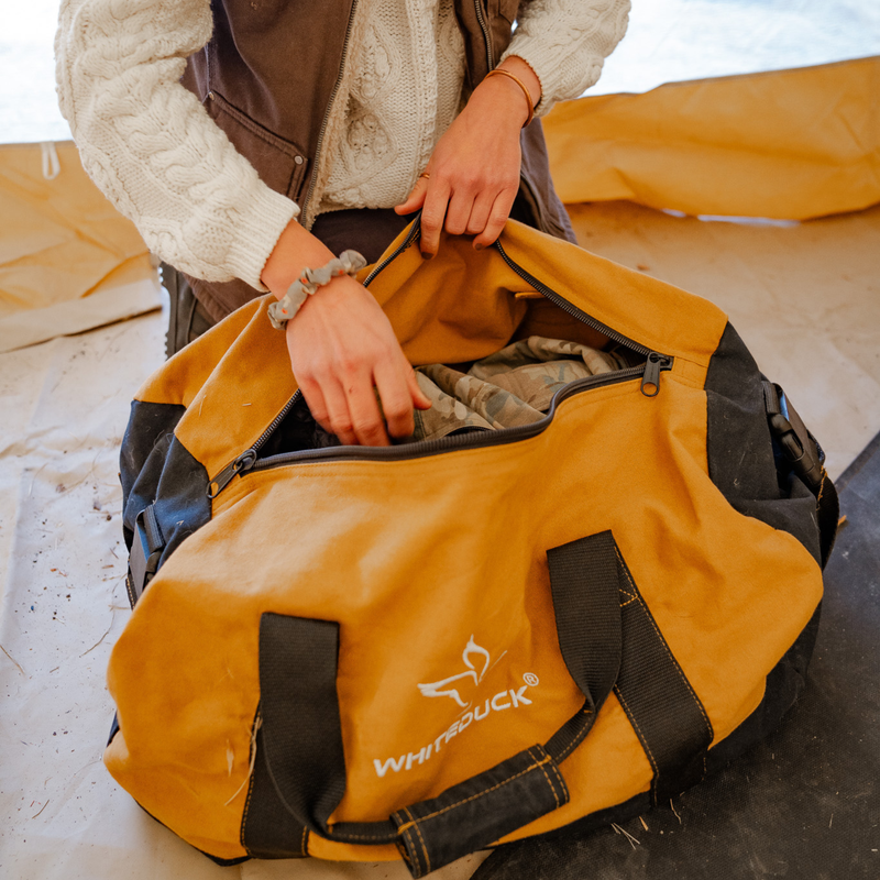 Load image into Gallery viewer, Filios Canvas Duffel Bag
