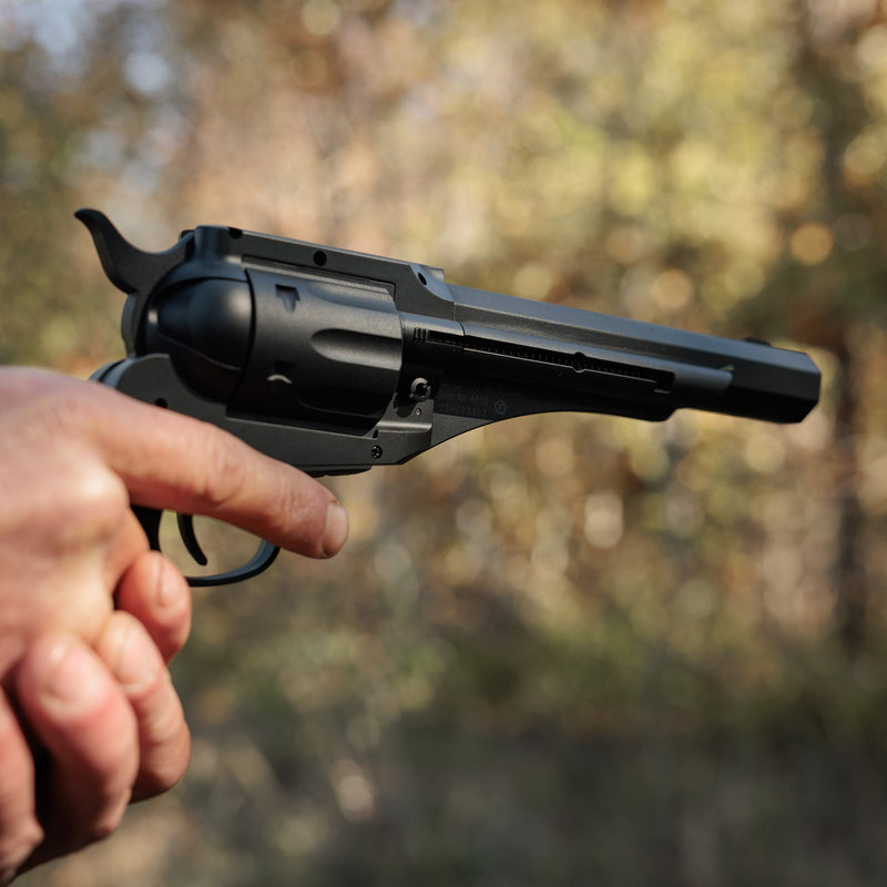 Load image into Gallery viewer, 1858 CO2 Pistol Kit - Black
