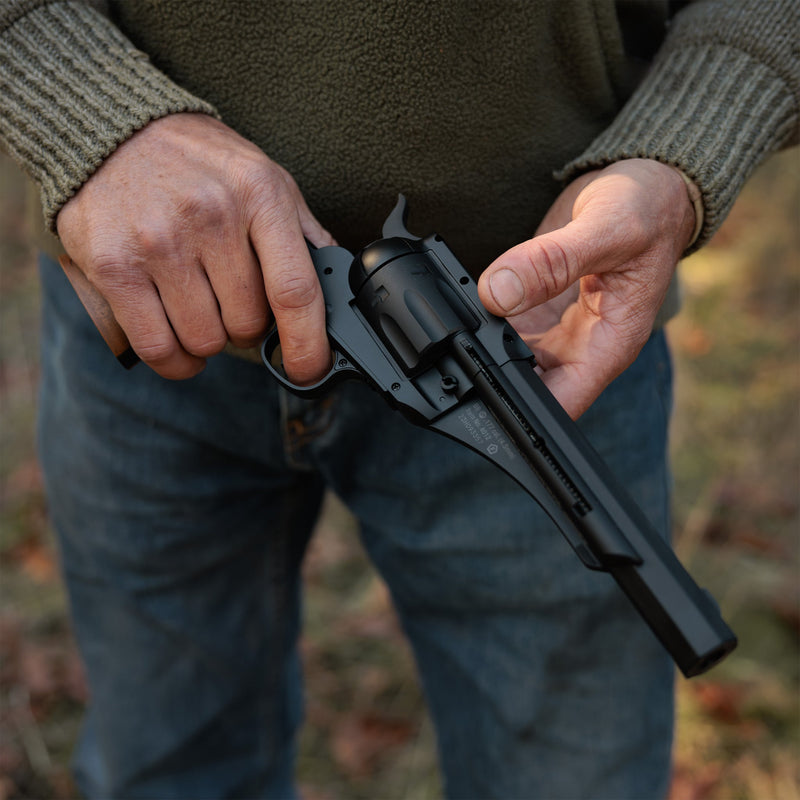 Load image into Gallery viewer, 1858 CO2 Pistol Kit - Black
