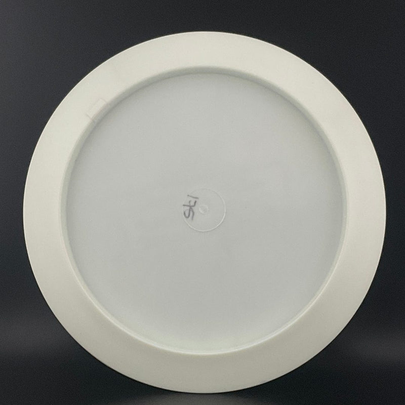 Load image into Gallery viewer, Star INNcolor Destroyer - Disc Golf Hall of Fame *Speedy Vault*
