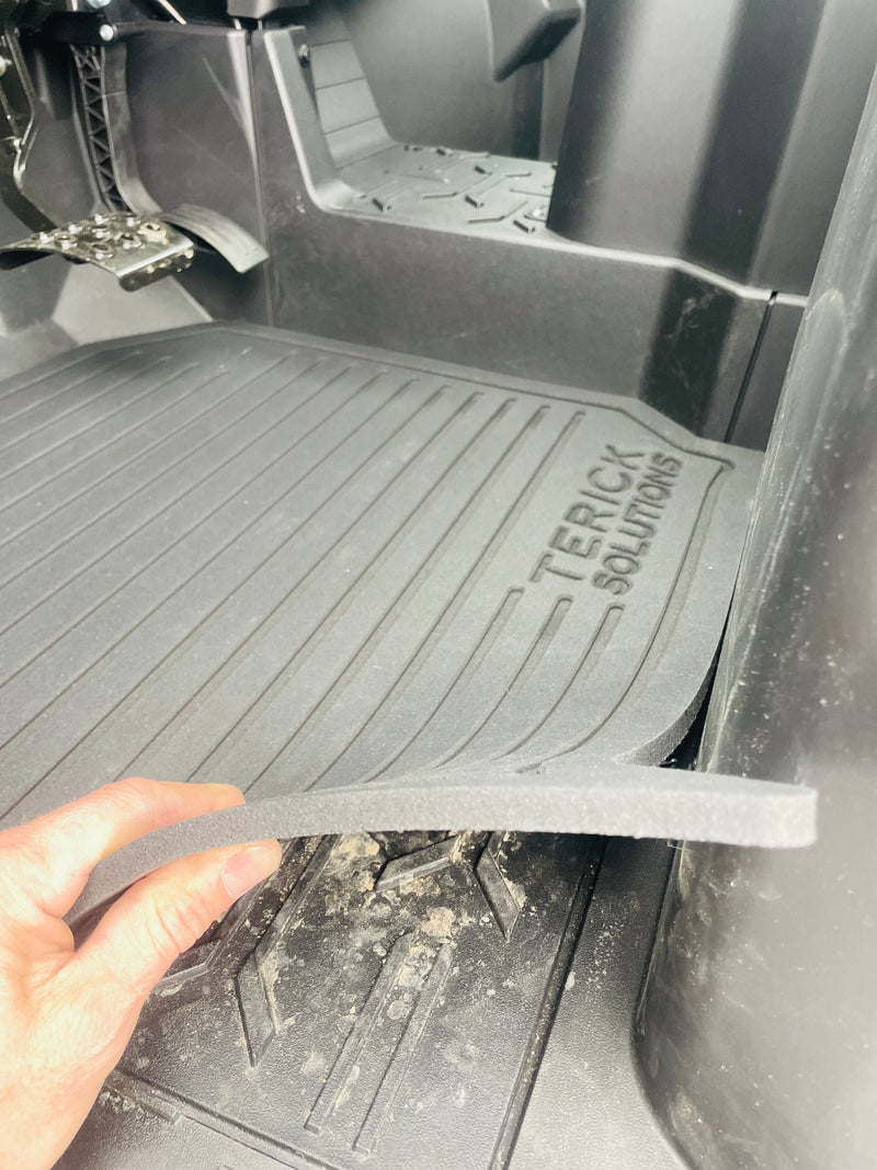 Load image into Gallery viewer, Kawasaki Ridge Crew Rubber Floor Mats
