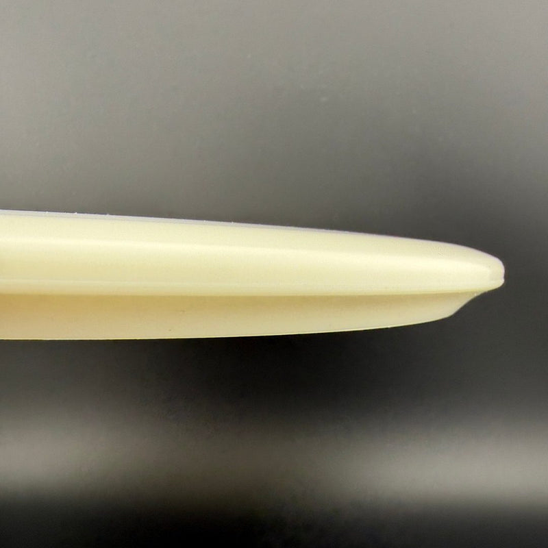 Load image into Gallery viewer, Glo ESP Buzzz - Little Cupid's Arrow
