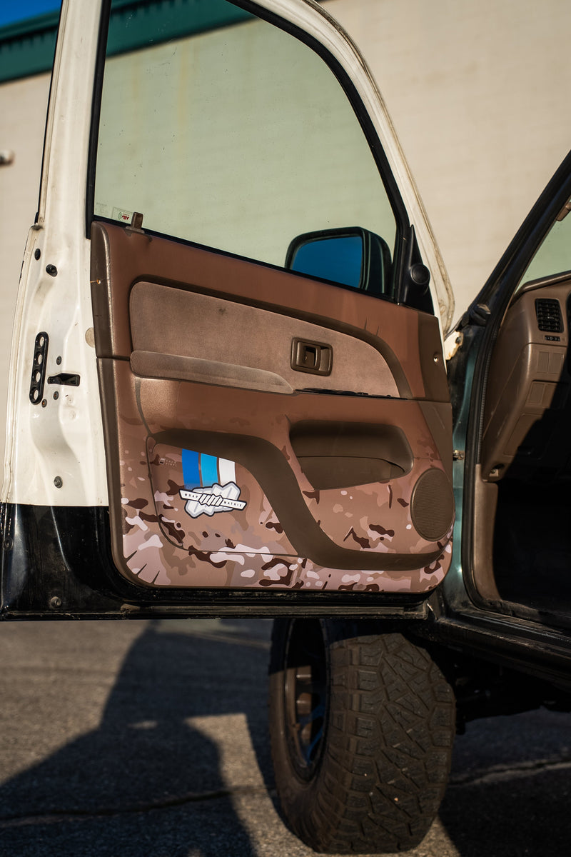 Load image into Gallery viewer, 1996-2002 4Runner Door Skins
