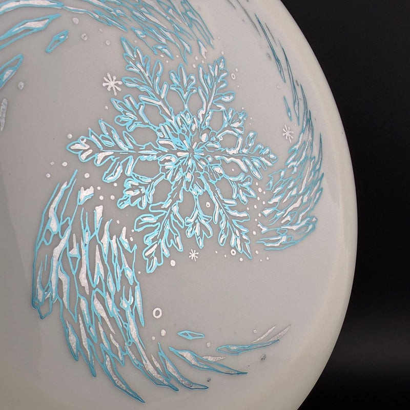 Load image into Gallery viewer, Star Wraith - Arctic SlingBlade by Tony Diaz
