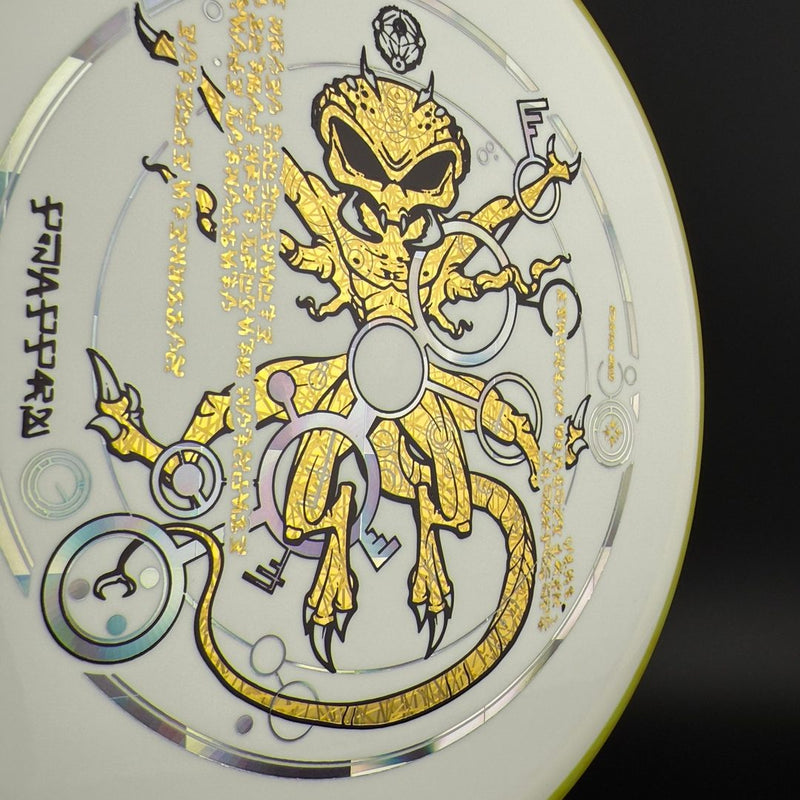 Load image into Gallery viewer, Neutron Hex - "The Venutian Man" by Marm O Set

