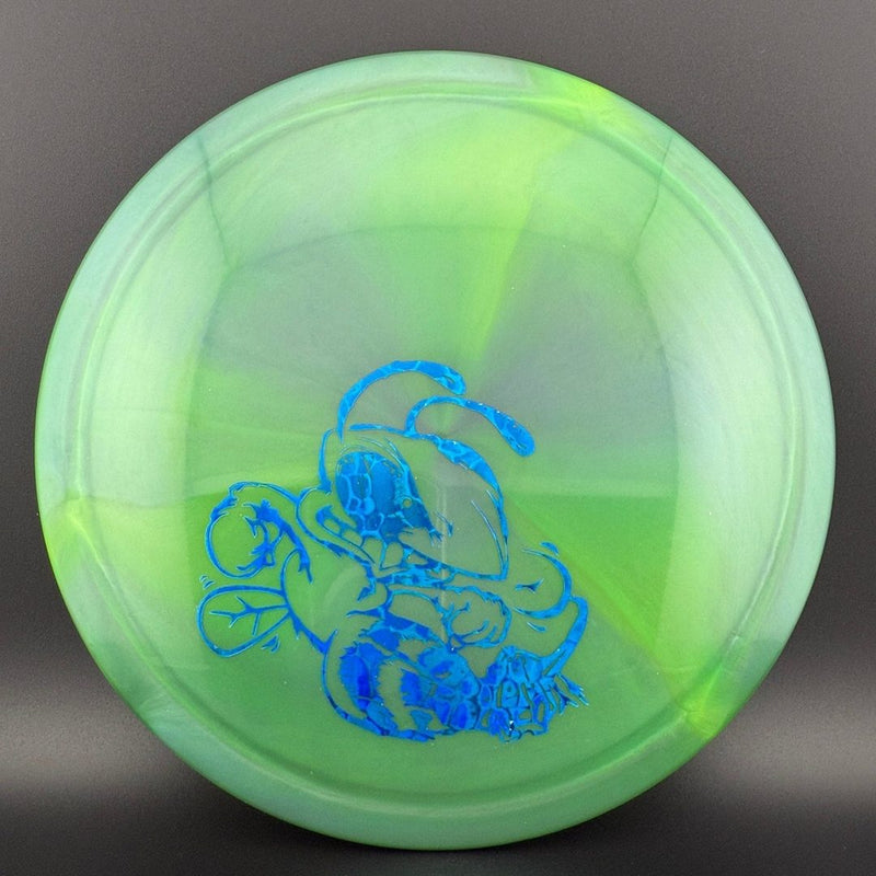 Load image into Gallery viewer, Z Swirl Cicada - Bee Stamp - Pearly Run!
