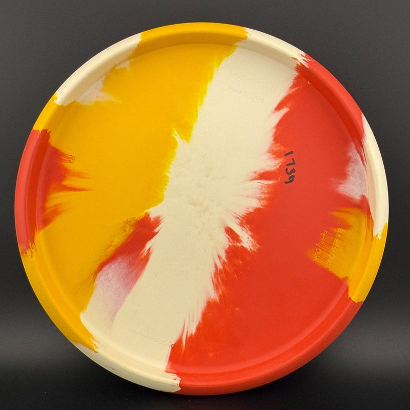 Load image into Gallery viewer, ecoFLEX Koi - Birthday Fishcake
