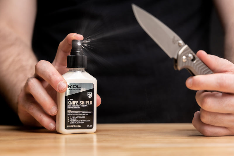 Load image into Gallery viewer, Knife Shield - Corrosion Preventive Knife Cleaner
