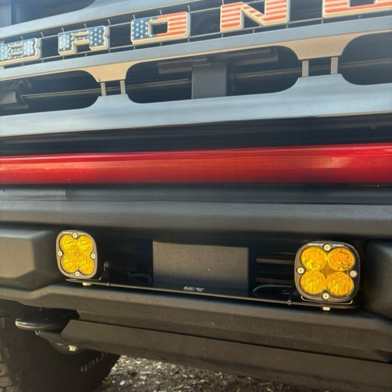 Load image into Gallery viewer, 2021-2023+ Ford Bronco Stock Plastic Bumper Dual Light Mount

