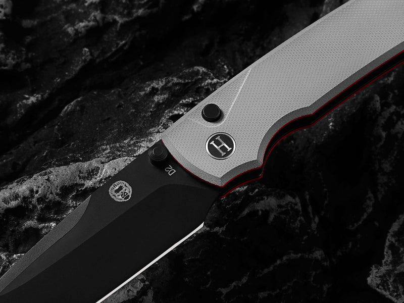 Load image into Gallery viewer, The Loyalist Folding Pocket Knife Giftset for Men and Women (Black and White)
