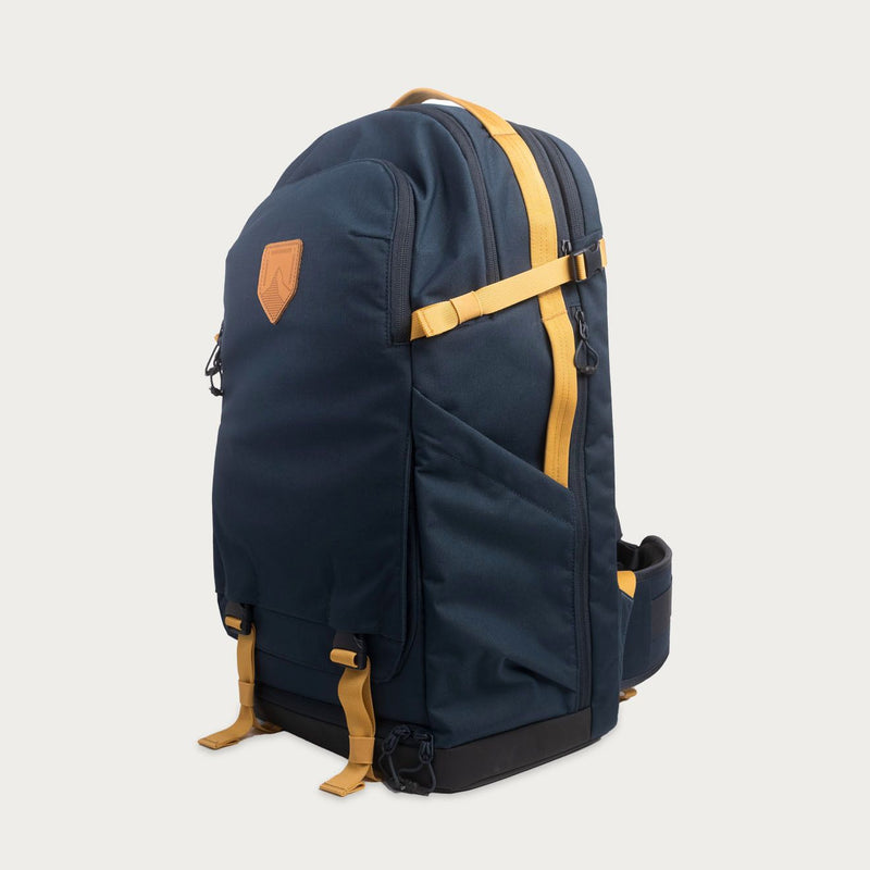 Load image into Gallery viewer, DayChaser 35L Travel Camera Backpack
