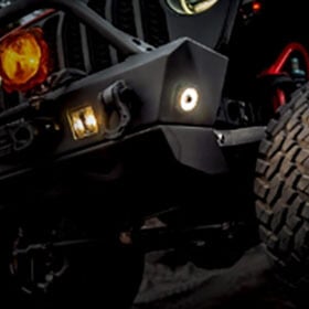 Load image into Gallery viewer, Cyclone V2 LED Rock Light - Single Light
