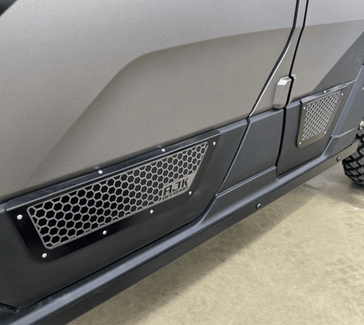 Load image into Gallery viewer, Polaris Xpedition Vented Lower Doors Inserts
