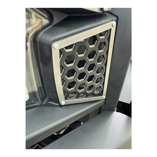 Polaris Xpedition Grill